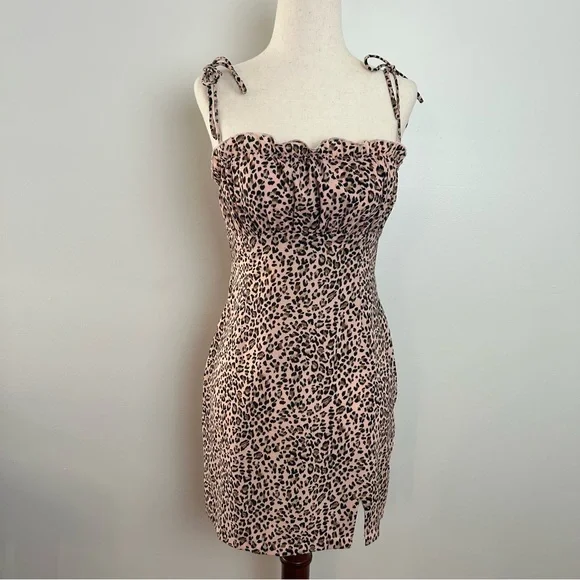 PRINCESS POLLY Women’s Pink Cheetah Print Mini Dress Size 4 - Picture 2 of 4